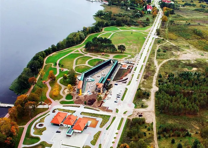 Letniskowy Nad Jeziorem Holiday home *